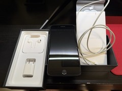 Apple iPhone 7 Plus 128GB JET BLACK Unlocked Excellent condition (open box)