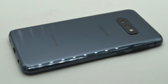 Samsung Galaxy S10e – 128 GB – Prism Black (Unlocked) Smartphone