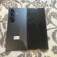 Galaxy Z Fold 7 – 256GB – Black – Mint Condition – ATT – 14M