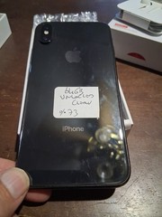 Apple iPhone XS 64GB (Unlocked) Black, Wired Earbuds, IWalk Battery Pack