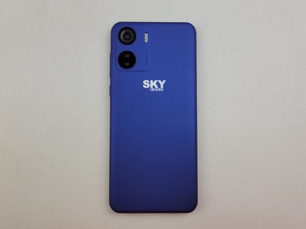 SKY Devices Elite D65 – 32GB – (GSM Unlocked) Dual SIM Android Go Smartphone