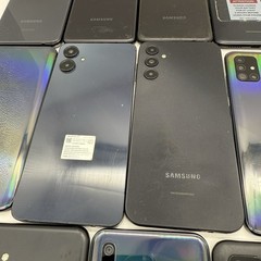 Lot of 14 Samsung Galaxy A Series Model Smartphones. FOR PARTS/ REPAIR – (G15:4)