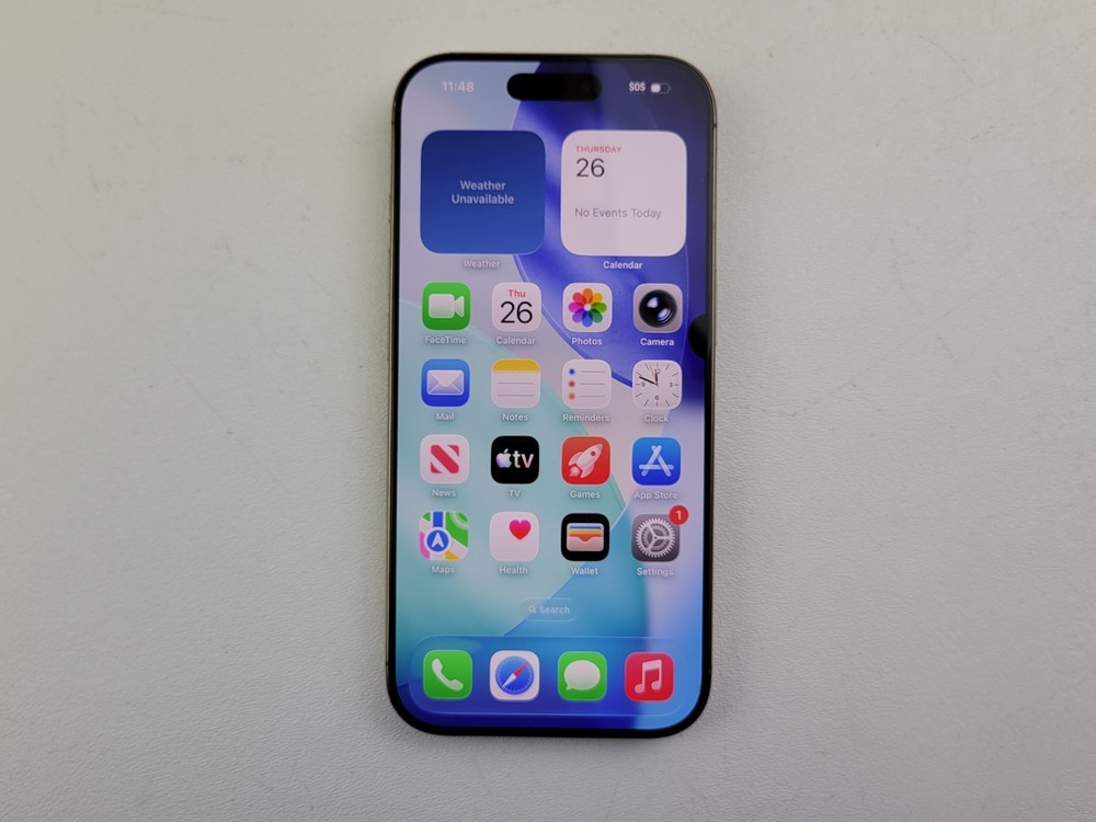 Apple iPhone 16 Pro (A3083) 128GB – Desert Titanium (Unlocked) – *DISPLAY SPOT*