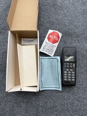Nokia Vintage 1990’s Model 100 Brick Cell Phone Box, UNTESTED
