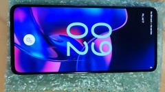 Motorola Edge 5G (2022) XT2205-3 128GB AT&T-locked – Used Grade A