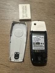 Nokia 3560 Gray and Black AT&T TDMA Cellular Phone Untested As Is