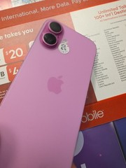 Apple iPhone 16 128GB FOR PARTS ONLY!!!!!