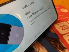 MOTOROLA Z4+PROJ+JBL+ ATT SERVC 2MOS +PROJECTOR +JBL SBOOST Snapdrg625 HOMESETUP