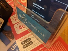 MOTOROLA Z4+PROJ+JBL+ ATT SERVC 2MOS +PROJECTOR +JBL SBOOST Snapdrg625 HOMESETUP