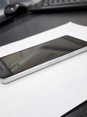DEFECTIVE – Google Pixel 2 – 64 GB – White – Unlocked – G011C – 12552