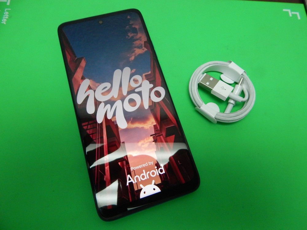 Motorola Moto G 5G 2025 64GB 6.5&Prime; XT2313V BLUE (TRACFONE) FREE SHIP READ 2