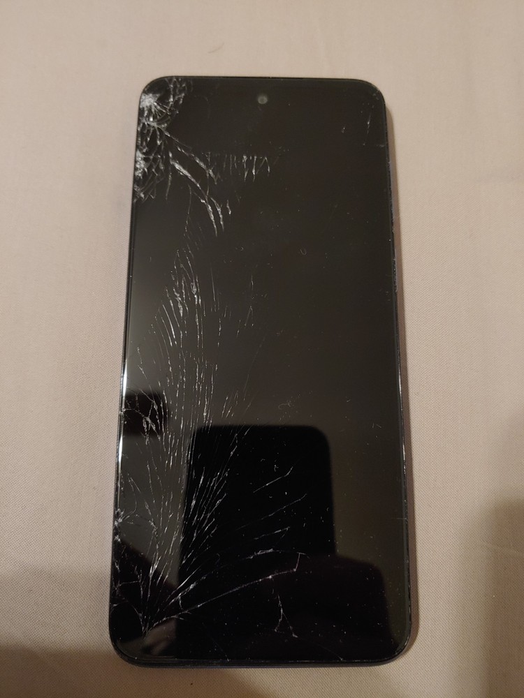 CRACKED* Motorola Moto G Play 2024 XT2413 4+64GB Unlocked 6.5&Prime; 50MP Sapphire #82