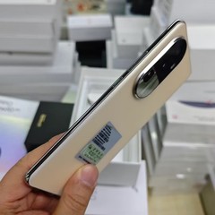 Oppo Reno10 5G 6.7&Prime; 64MP Mediatek Dimensity 7050 Android 13 – Unlocked 5000mAh