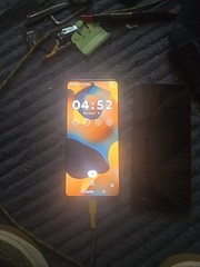 Motorola Moto G Stylus 5G 2024 – 128GB Carmel Latte – (LOCKED) *CRACKED*