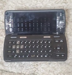 LG enV Touch VX11000 (Verizon) Smartphone 3G – Black