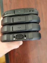 Lot of 4 Kyocera DuraForce Pro 2 E6910 64GB / E6810 Rugged Smartphone For parts
