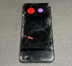 Metro by T-Mobile REVVL V – 32GB – Gray (T-Mobile)(Cracked Screen)