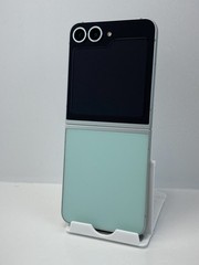 Samsung Galaxy Z Flip6 SM-F741U 512GB Mint GSM Unlocked device