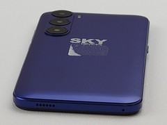 SKY Devices Elite 6Max – 32GB – Blue (GSM Unlocked) Dual SIM Smartphone – H7603