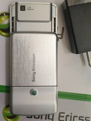 GOOD Sony Ericsson T303 – 8 MB – Silver (Unlocked) 2G mobile phone