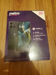Motorola Moto G 2025 5G 50MP Camera 128GB 4GB Black Metro by T-Mobile 6.7&Prime; Bar