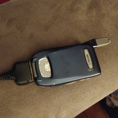 Motorola i series i760 – blue gray & Black ( Nextel ) Cellular Flip Phone