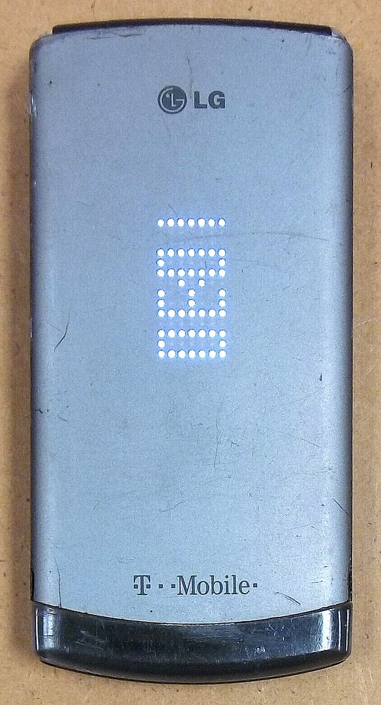 LG D&rsquo;Lite GD570 – Gray and Black ( T-Mobile ) Very Rare Cellular Flip Phone