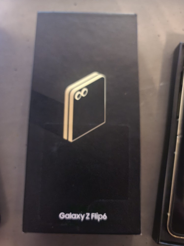 OPEN BOX Samsung Galaxy Z Flip 6 F741U 256gb 512GB Factory Unlocked Smartphone