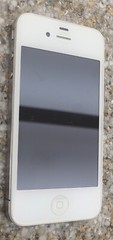 Apple iPhone 4 – 8GB – White (AT&T) A1332 – Cell Phone UNLOCKED!