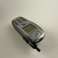 Motorola H40XAH6RR1AN Cell Phone (Nextel) Gray & Black Numeric Keypad Single Sim