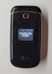 LG 230 / LG230 Black Virgin Mobile CDMA Cellular Flip Phone NO CABLES