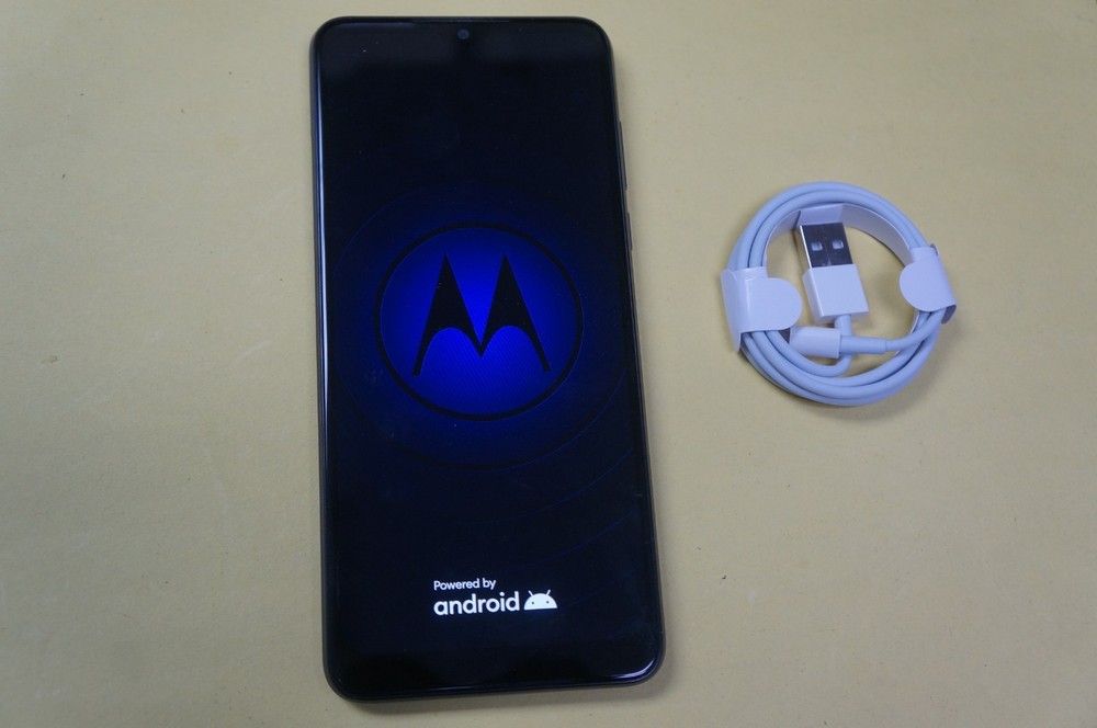 Motorola Moto G Pure 32GB 6.5 Inches XT2163DL BLUE (UNLOCKED) FREE SHIP