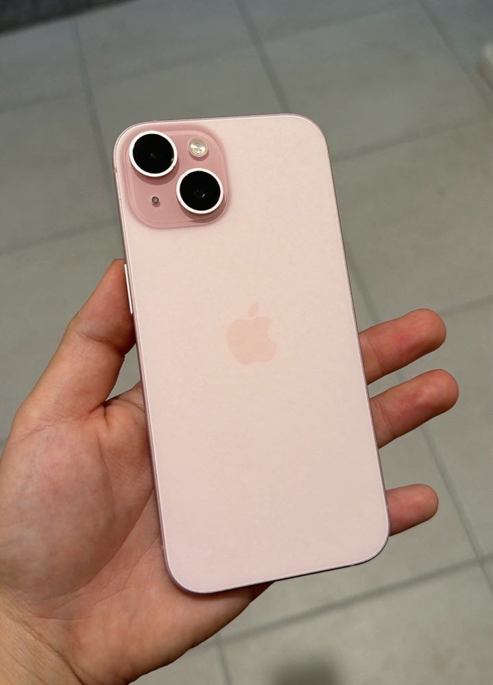 iPhone 15 Unlocked
