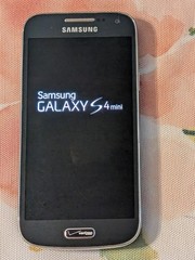 Samsung Galaxy S4 Mini 16 GB Black Mist (Verizon) with Original Box and Manuals