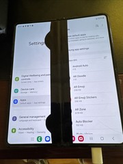 Samsung Galaxy Z Fold3 – 256 GB – Black (Verizon Locked) – Please Read