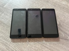 Lot of 3 UMX U696CL 16GB Wireless Android Smartphone *AS IS*