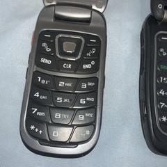 3 Samsung Verizon Flip Cell Phone Lot Parts Used Vintage