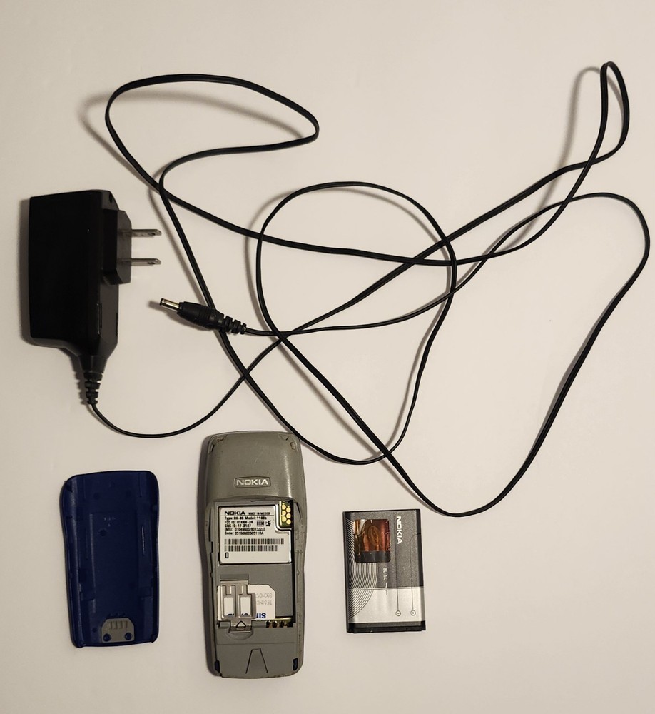 Nokia 1100b Blue & Gray TracFone Cell Phone