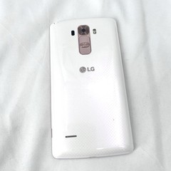 LG G Stylo – 16 GB – White & Gold Smartphone – UNTESTED – FOR PARTS ONLY