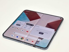 Unlocked Google Pixel 10 Pro Fold GA10091 256GB BH97% Moonstone