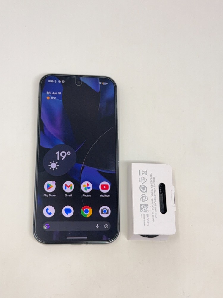 Google Pixel 9 Pro (GEC77) – 128GB Unlocked Obsidian – 100% Battery – Good
