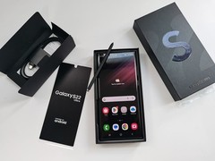 Samsung Galaxy S22 Ultra 5G Factory Unlocked SM-S908U1 Good Condition 12+256GB
