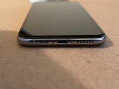 Apple iPhone XS – 64GB – Silver (Unlocked) A1920 (CDMA + GSM) READ